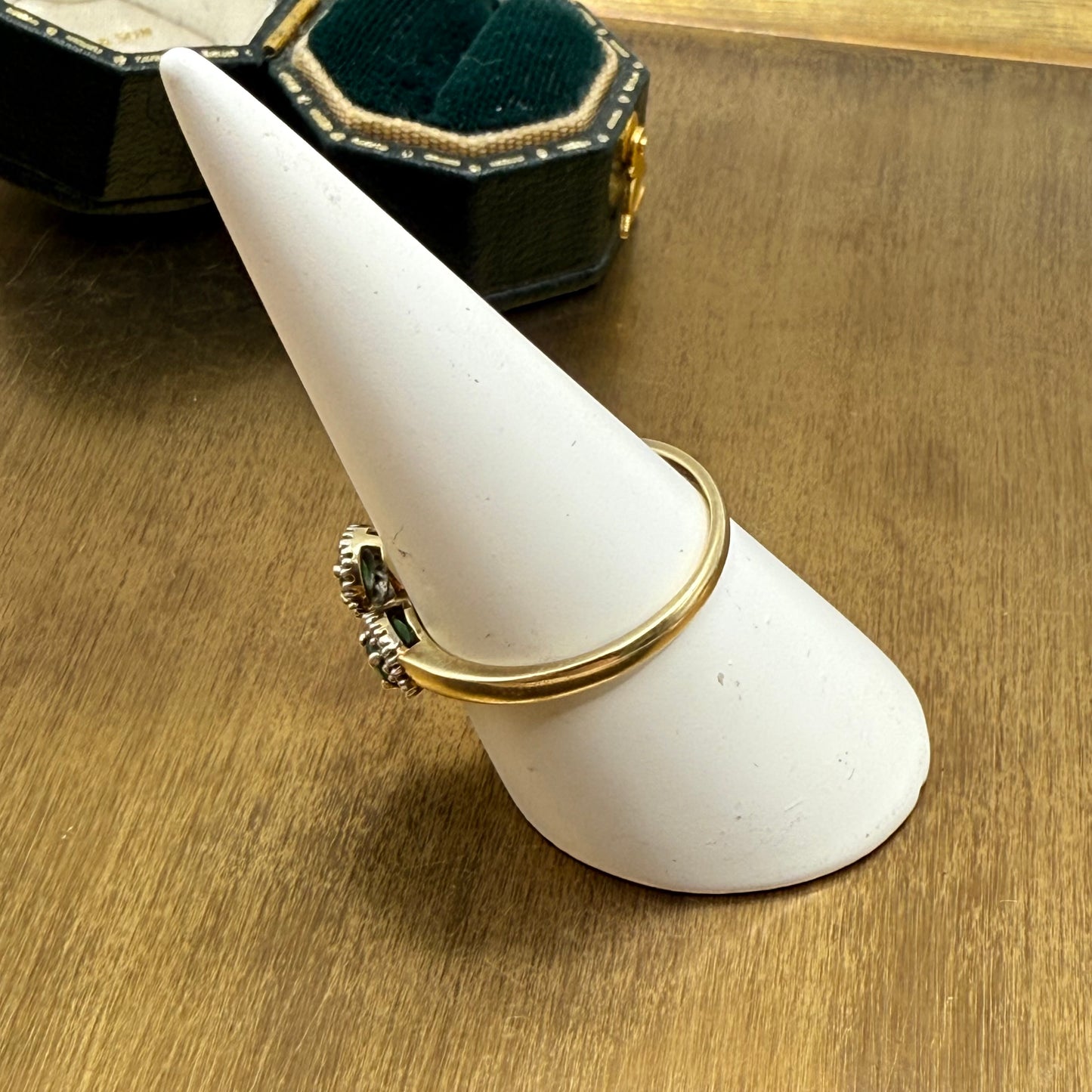 Vintage 9ct Gold Emerald and Diamond Ring