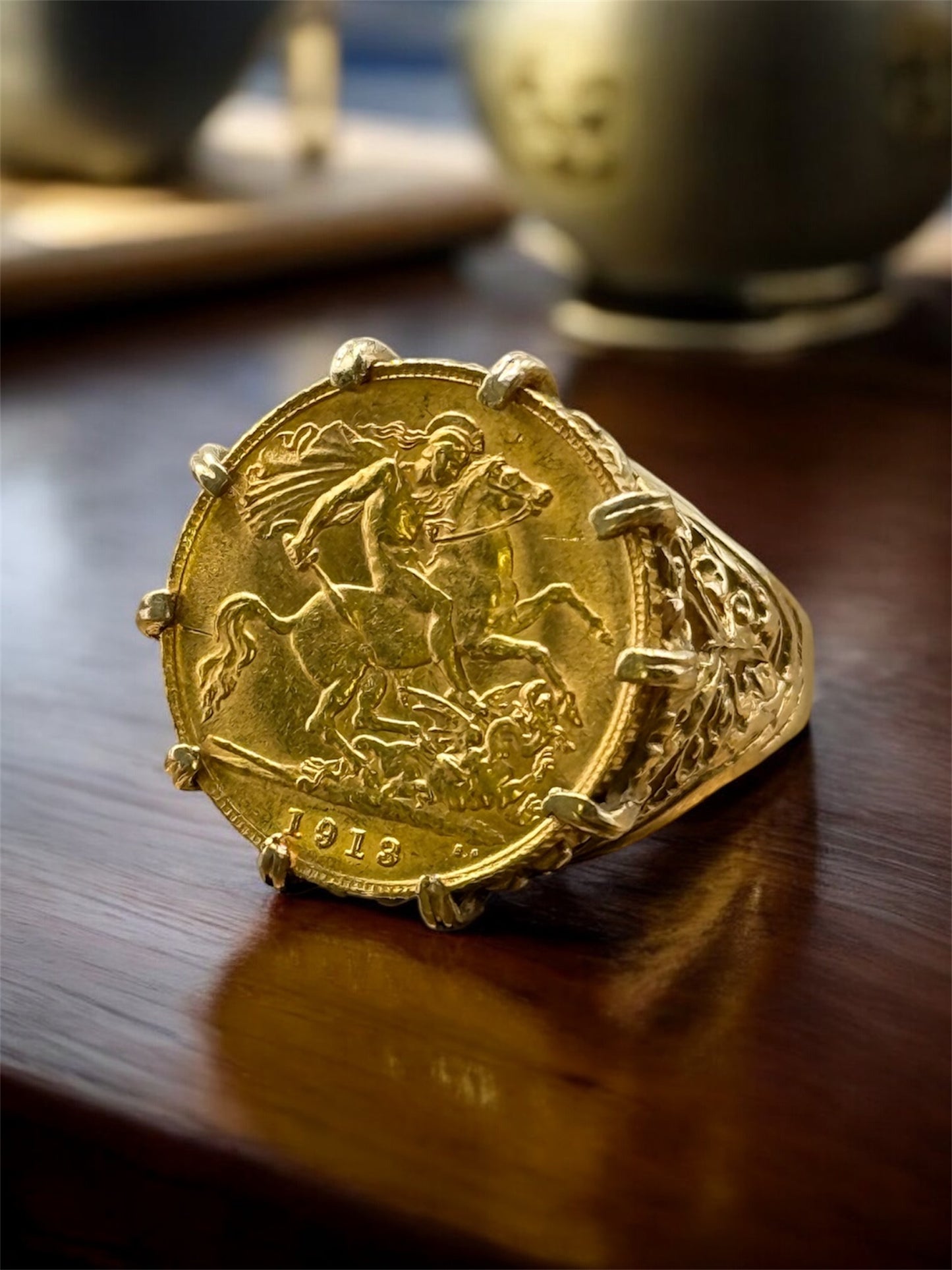 Vintage 1913 22ct Half Sovereign Coin Ring
