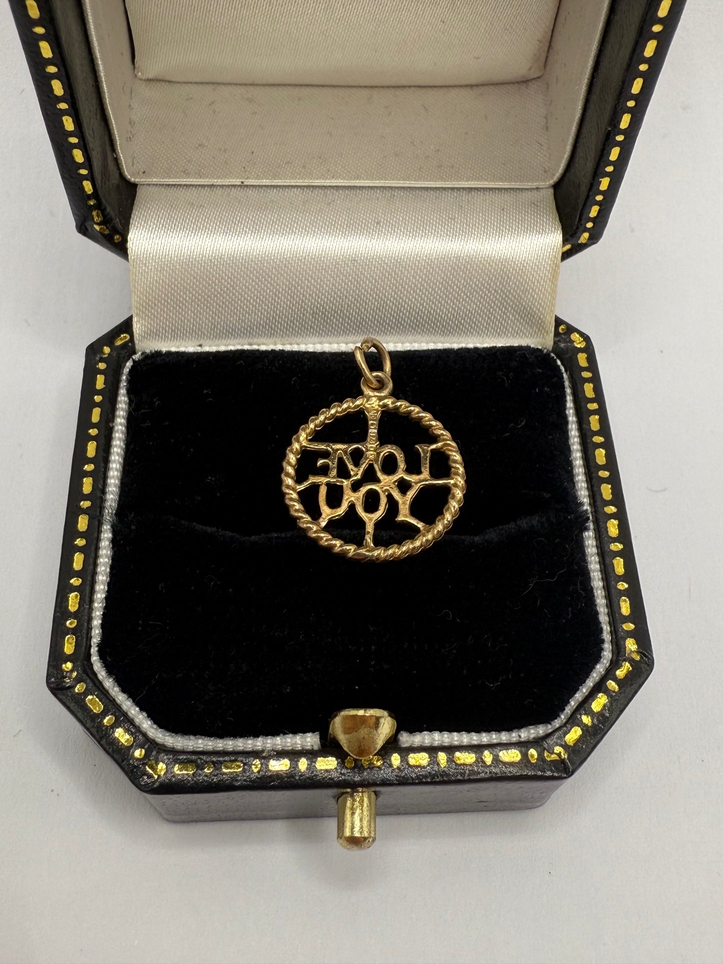 Vintage 9ct Gold Pendant