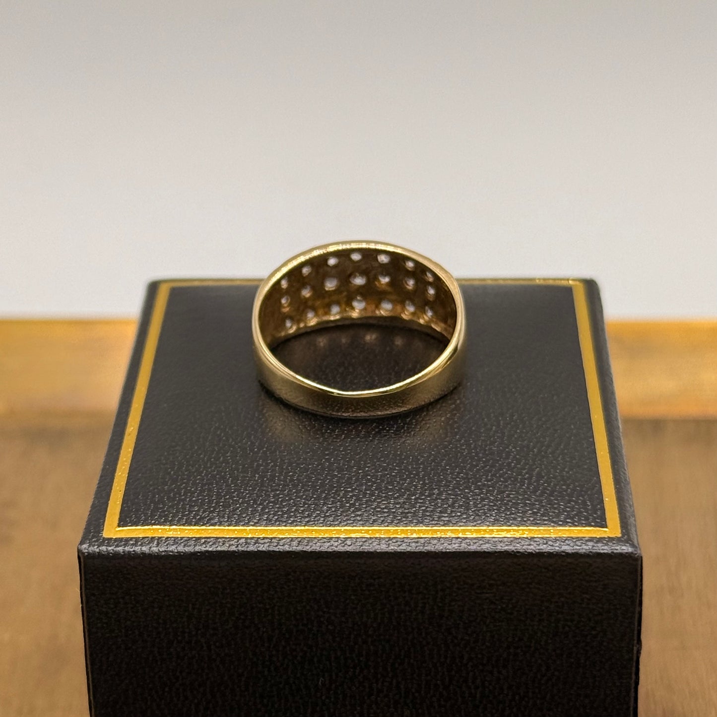 Vintage 9ct Gold Women’s Ring – 3 Row Cubic Zirconia Design