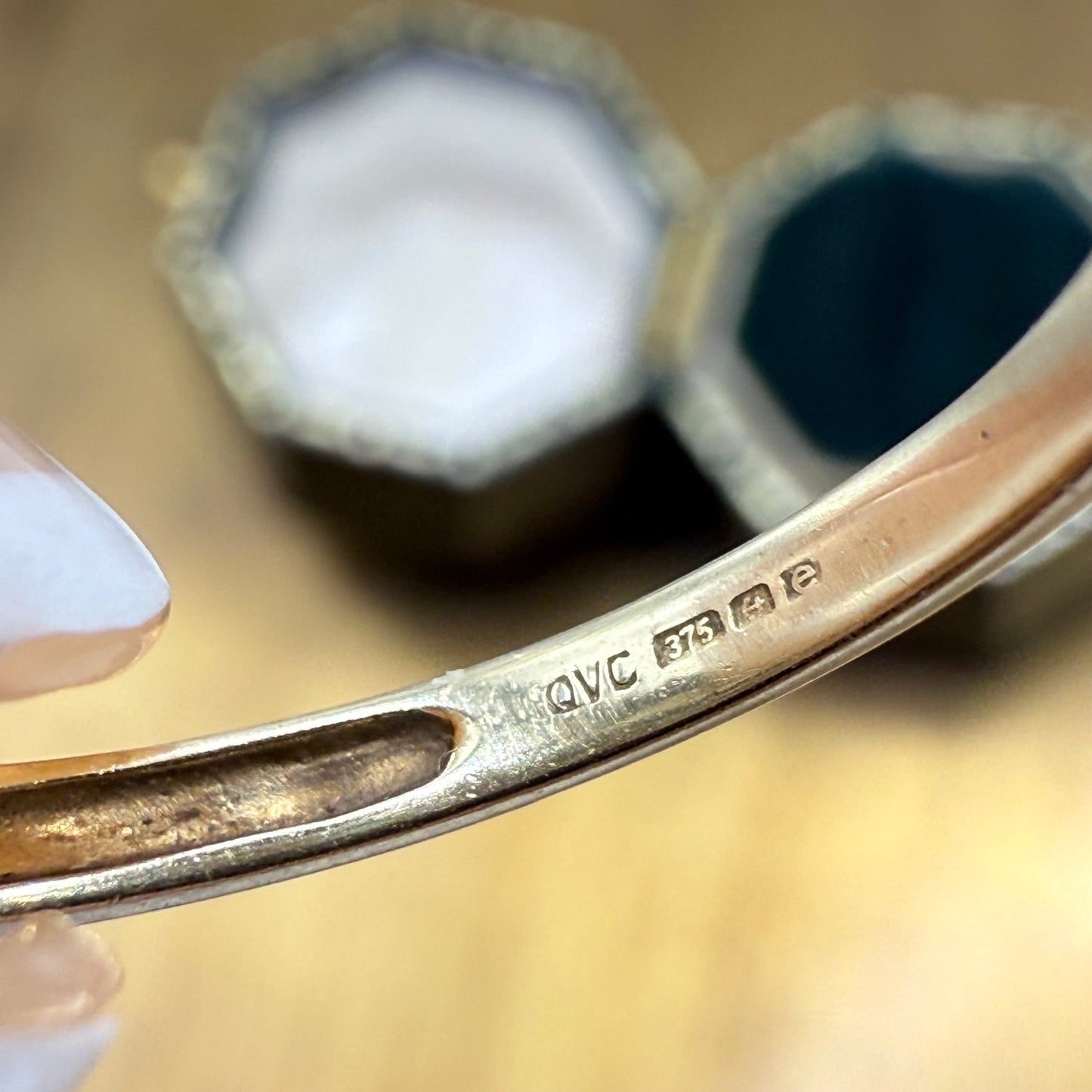 Vintage 9ct Gold Emerald and Diamond Ring