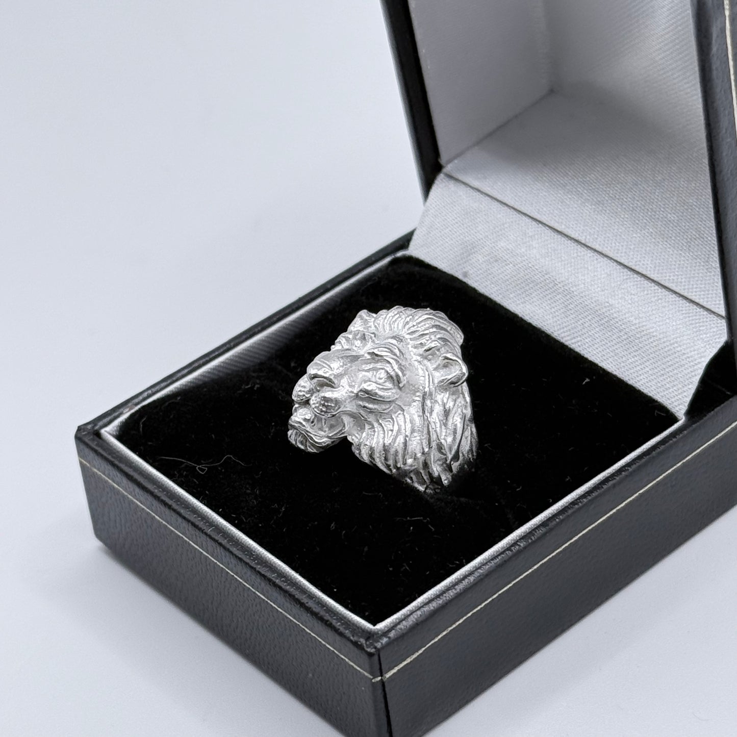 New Handmade Sterling Silver Lion Ring 🦁