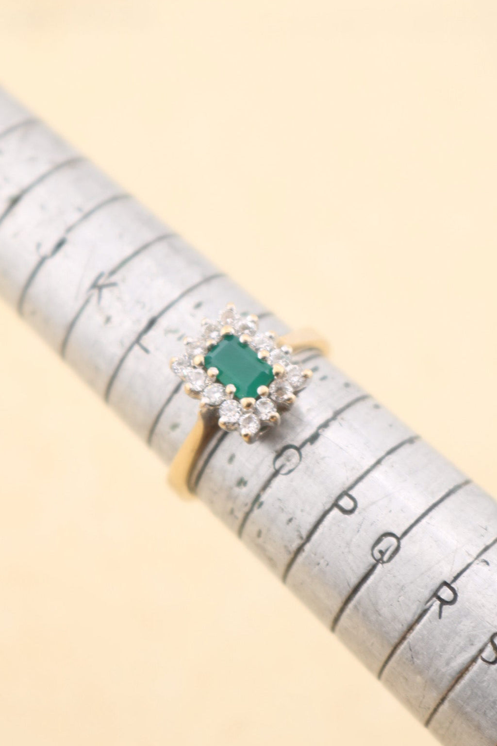 Vintage 9ct Gold Emerald Ring