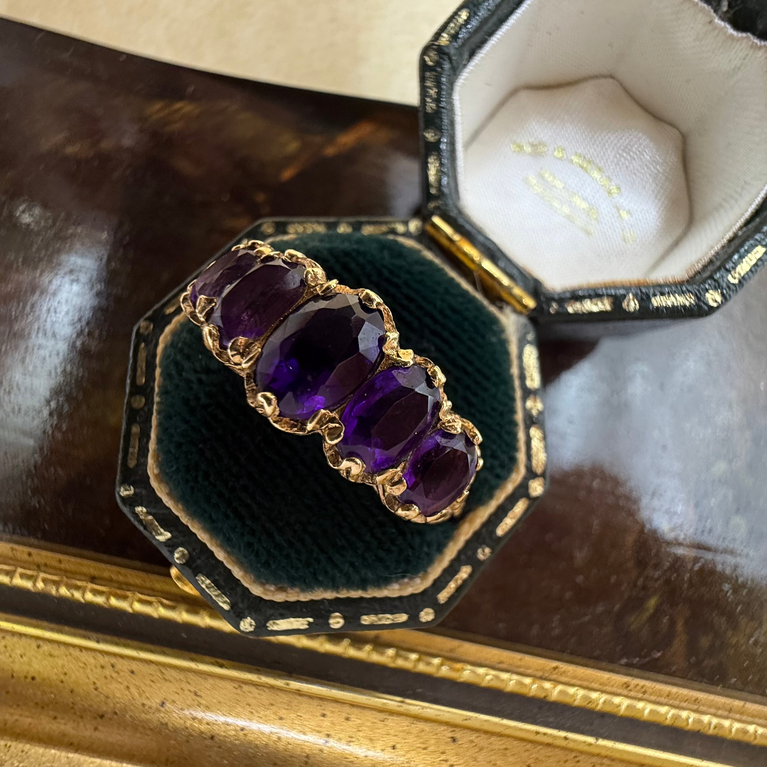 Vintage 9ct Gold Amethyst Ring