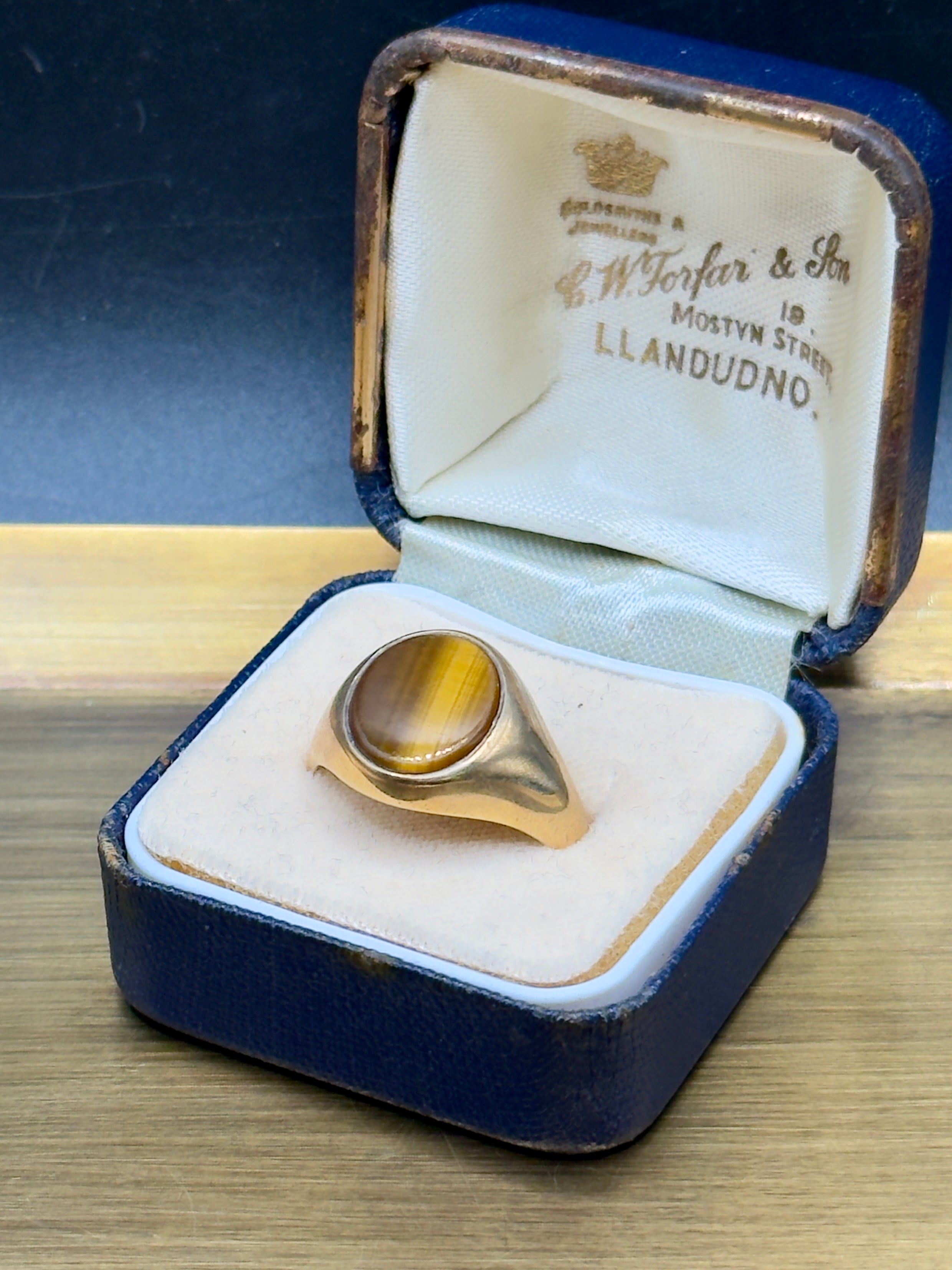 Vintage 9ct Gold Tigers Eye Ring For Men