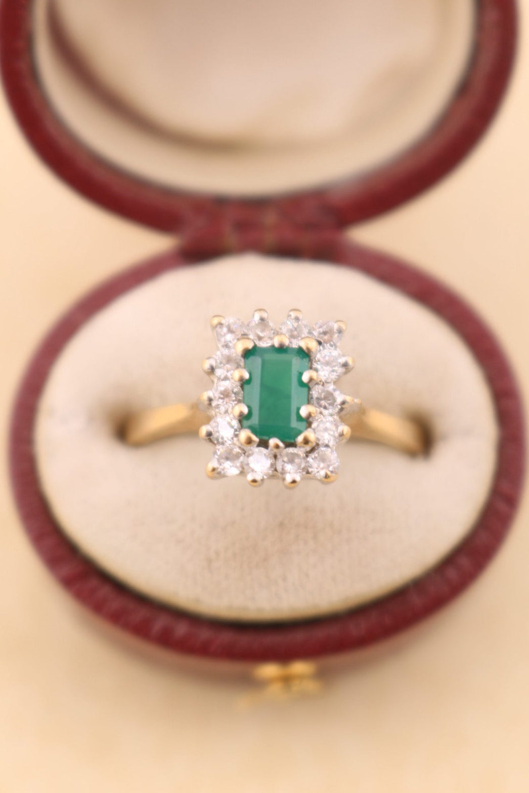 Vintage 9ct Gold Emerald Ring