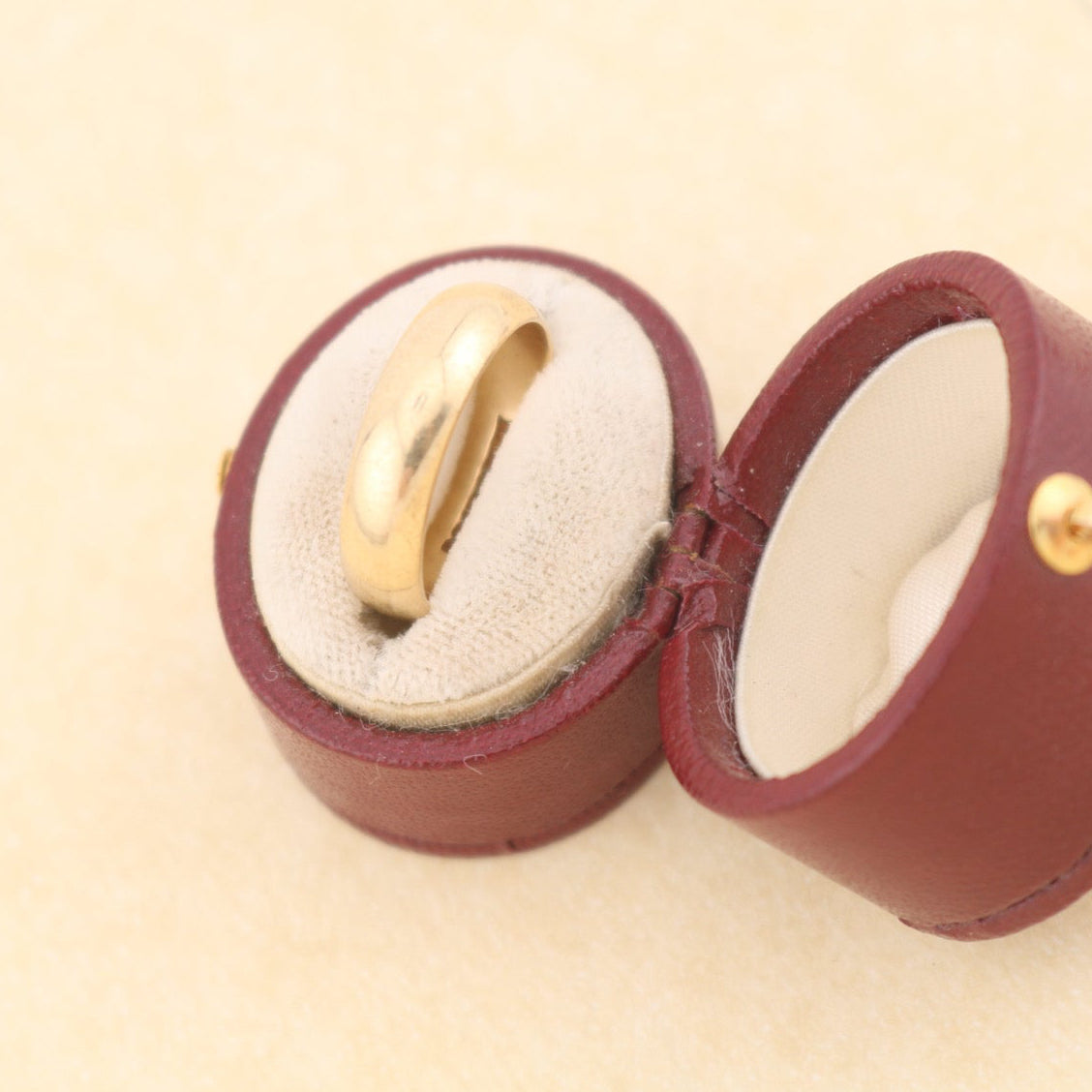Vintage 9ct Gold Wedding Band