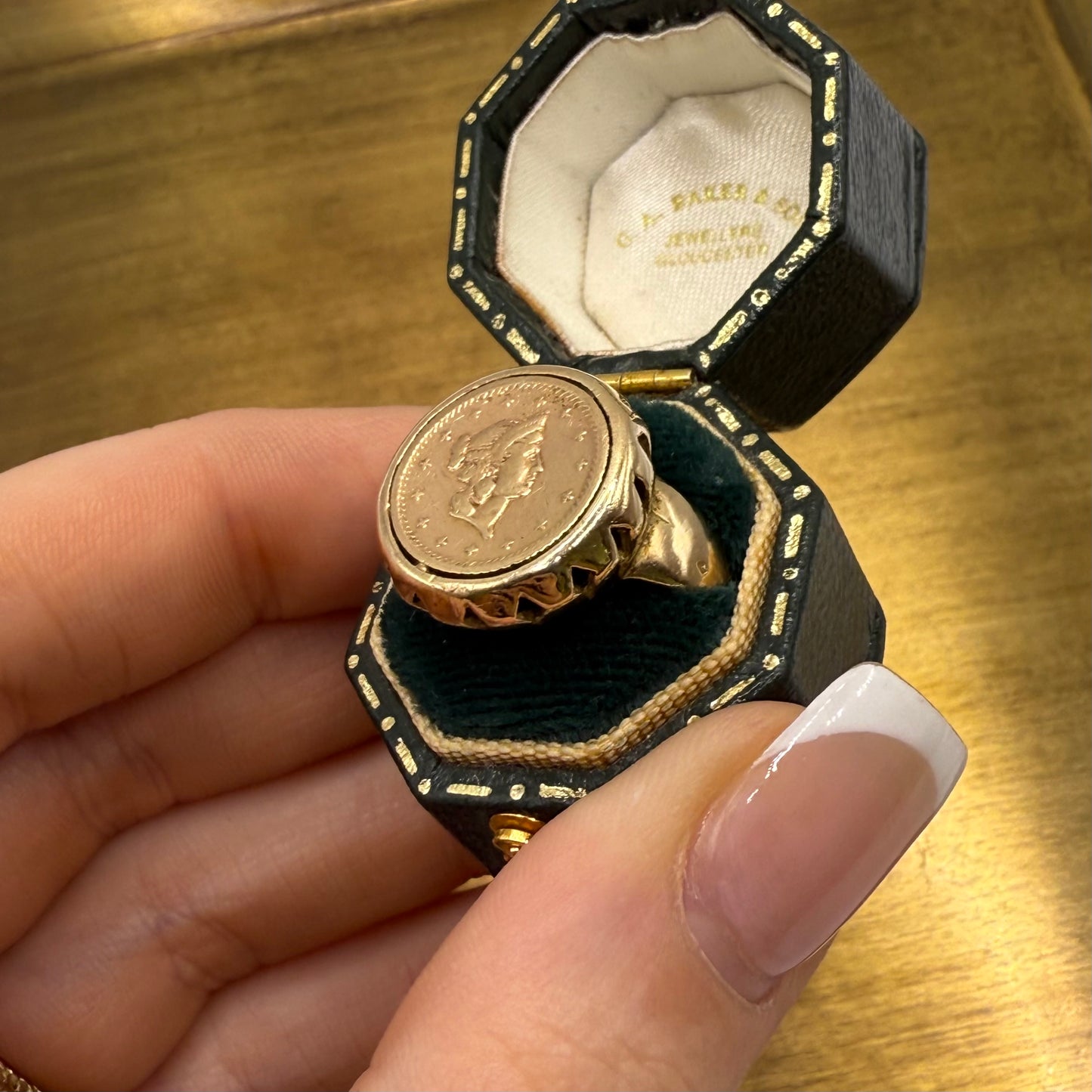Vintage 9ct Gold Coin Ring