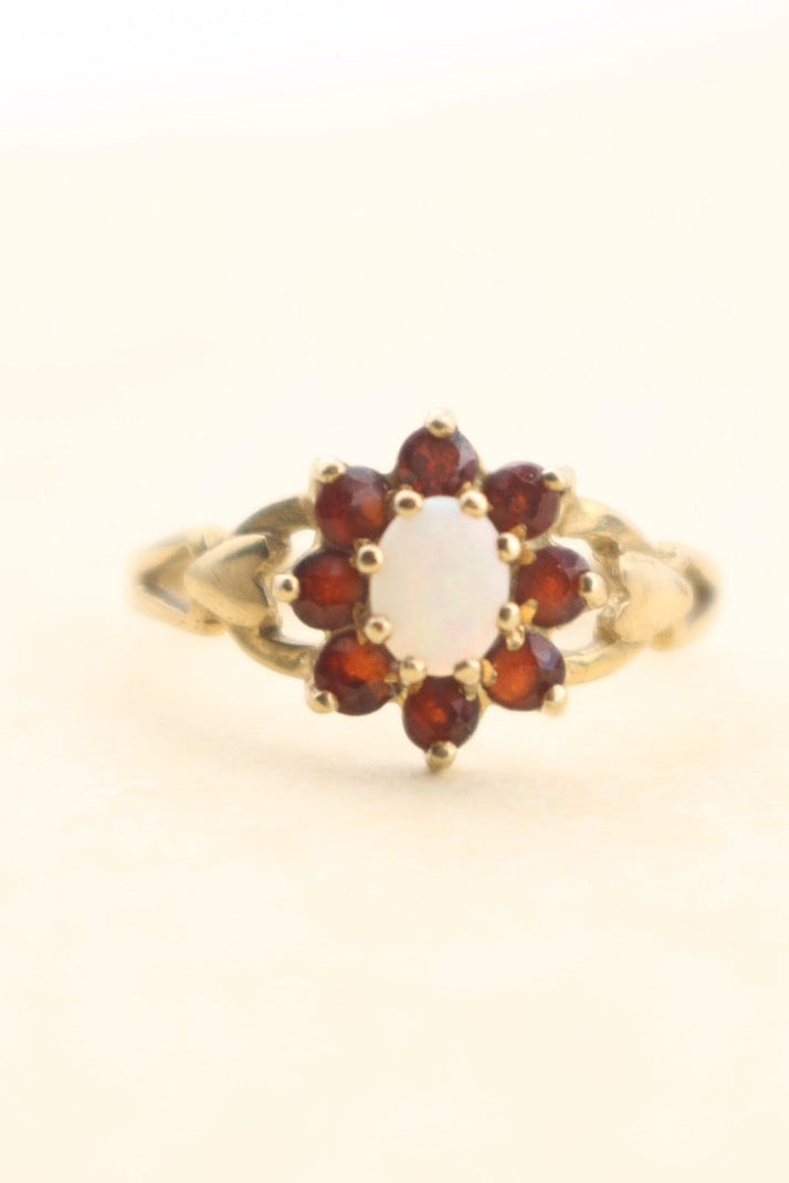 Vintage 9ct Gold Opal & Garnet Flower Ring