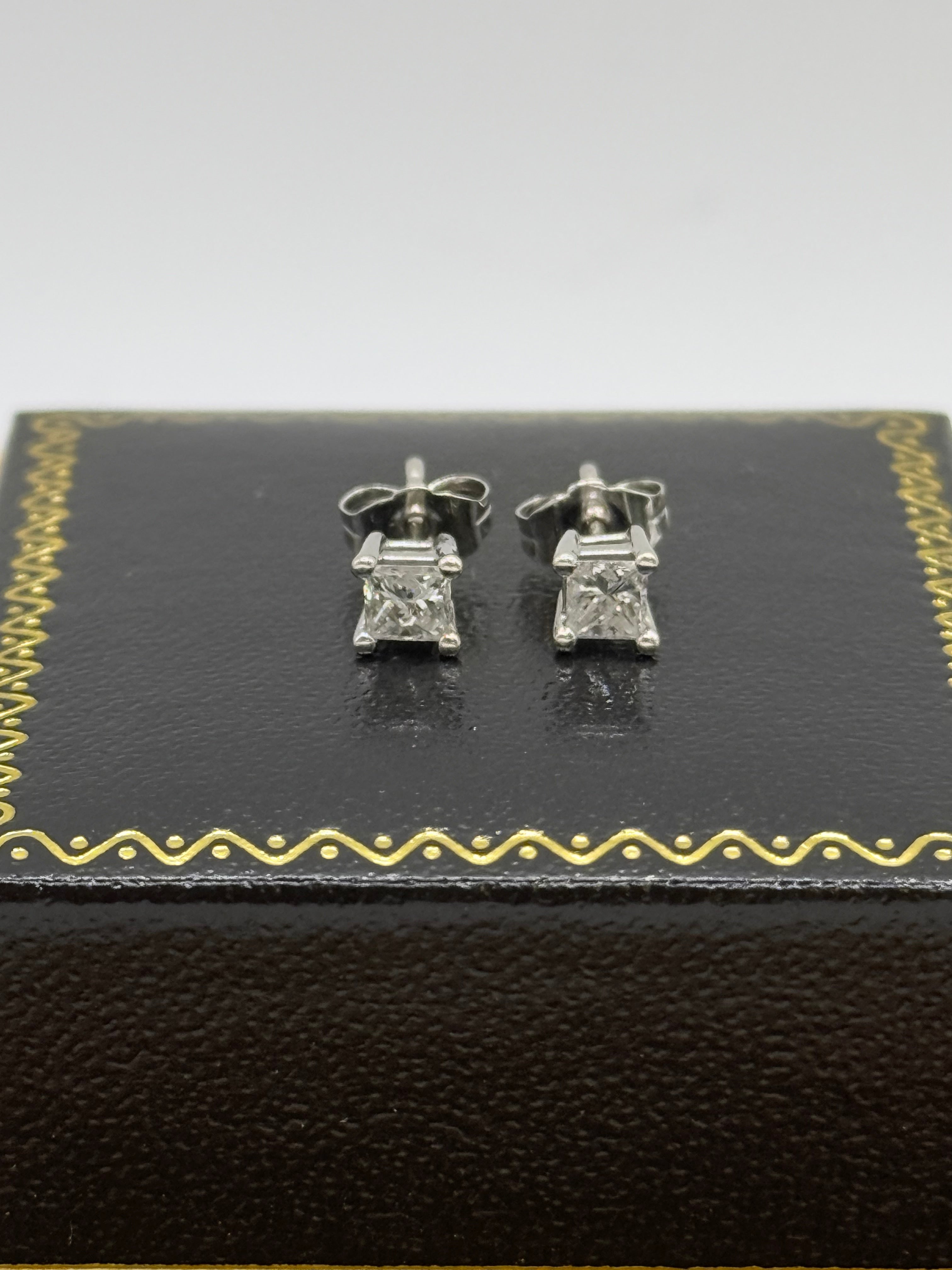 Vintage 18ct white gold diamond earrings