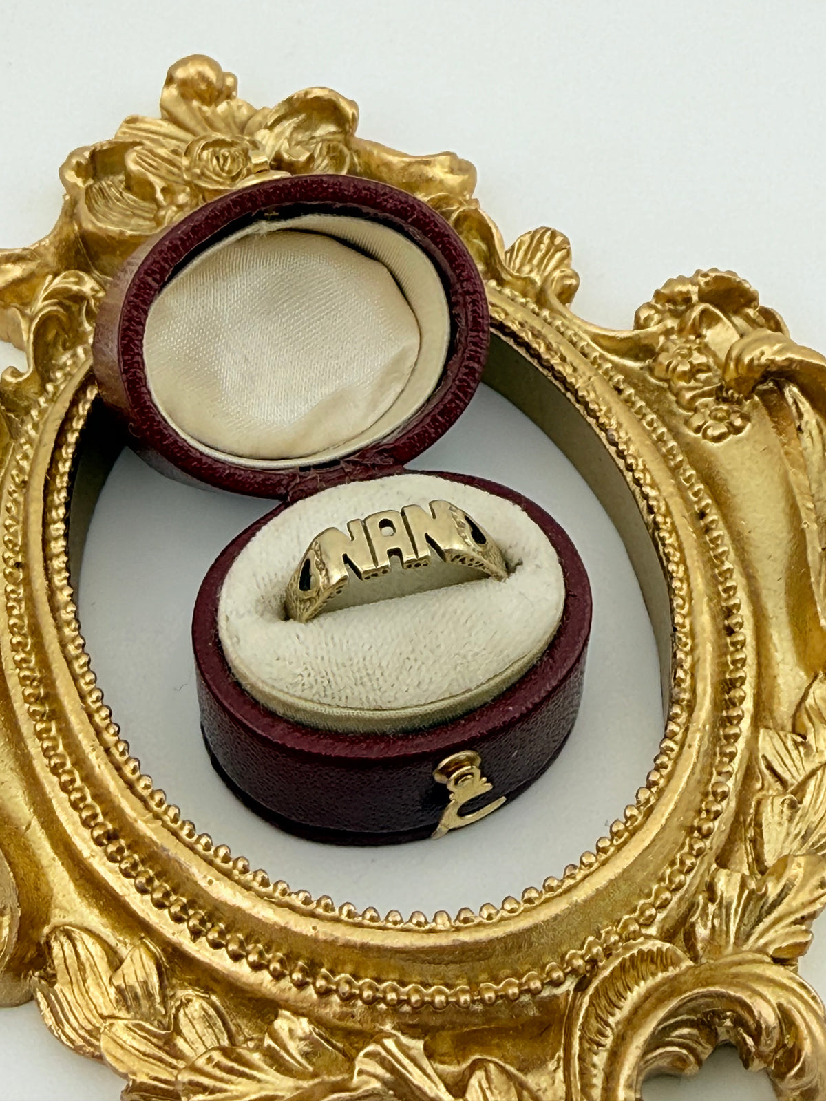 Vintage 9ct Gold NAN Ring