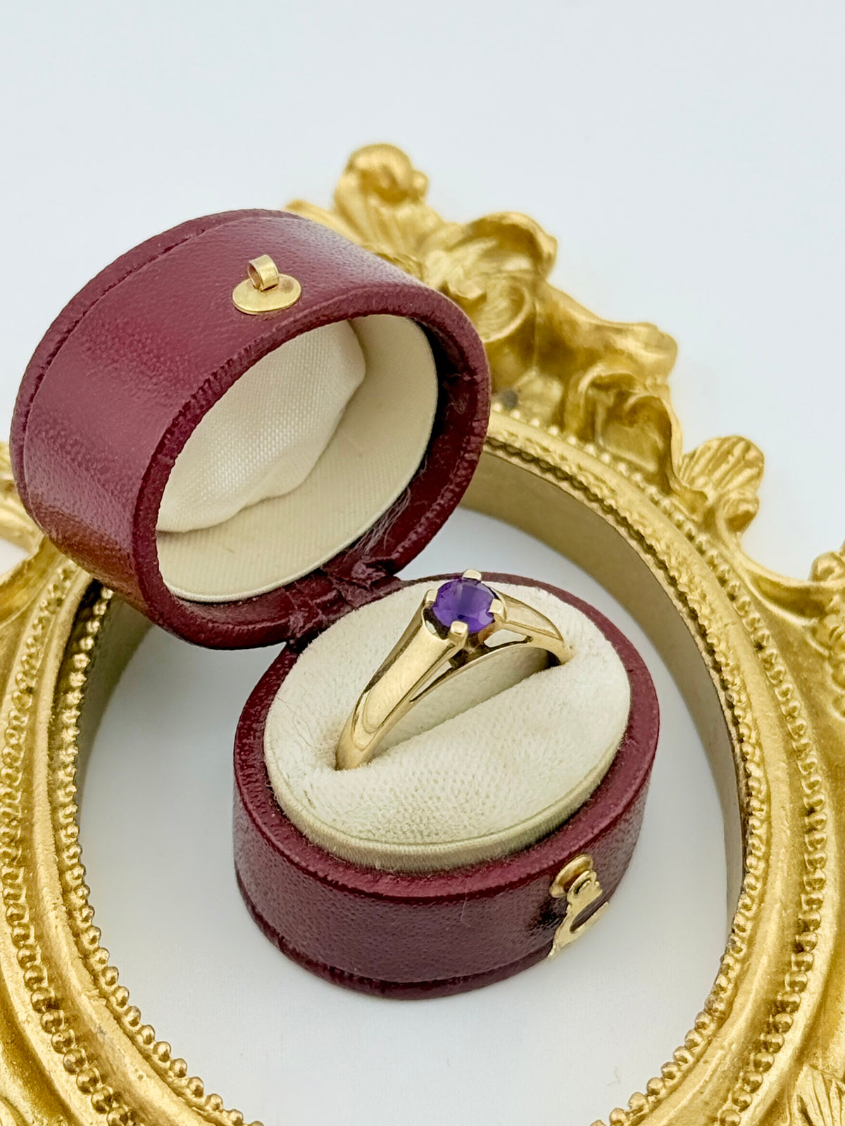 Vintage 9ct Gold Amethyst Ring