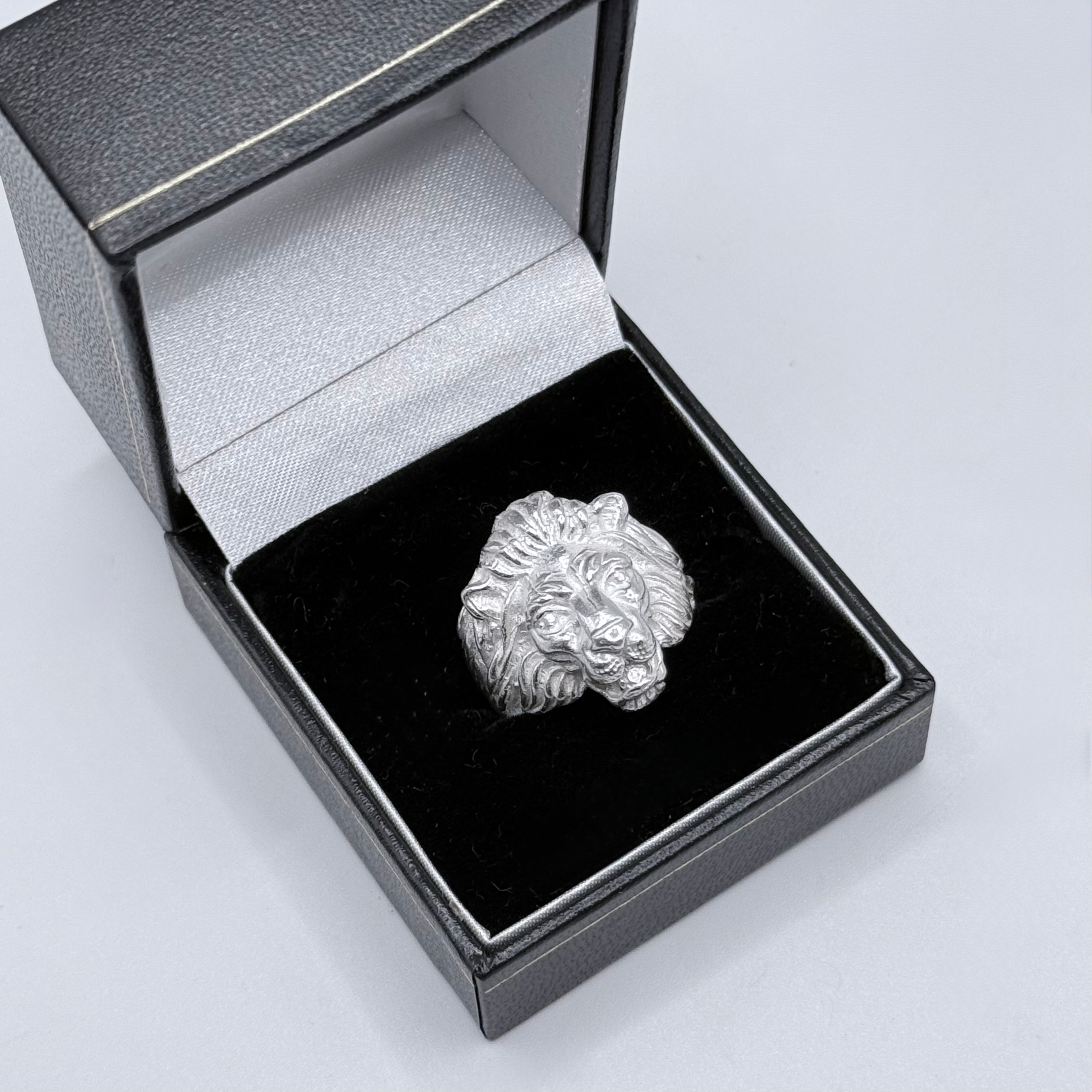 New Handmade Sterling Silver Lion Ring