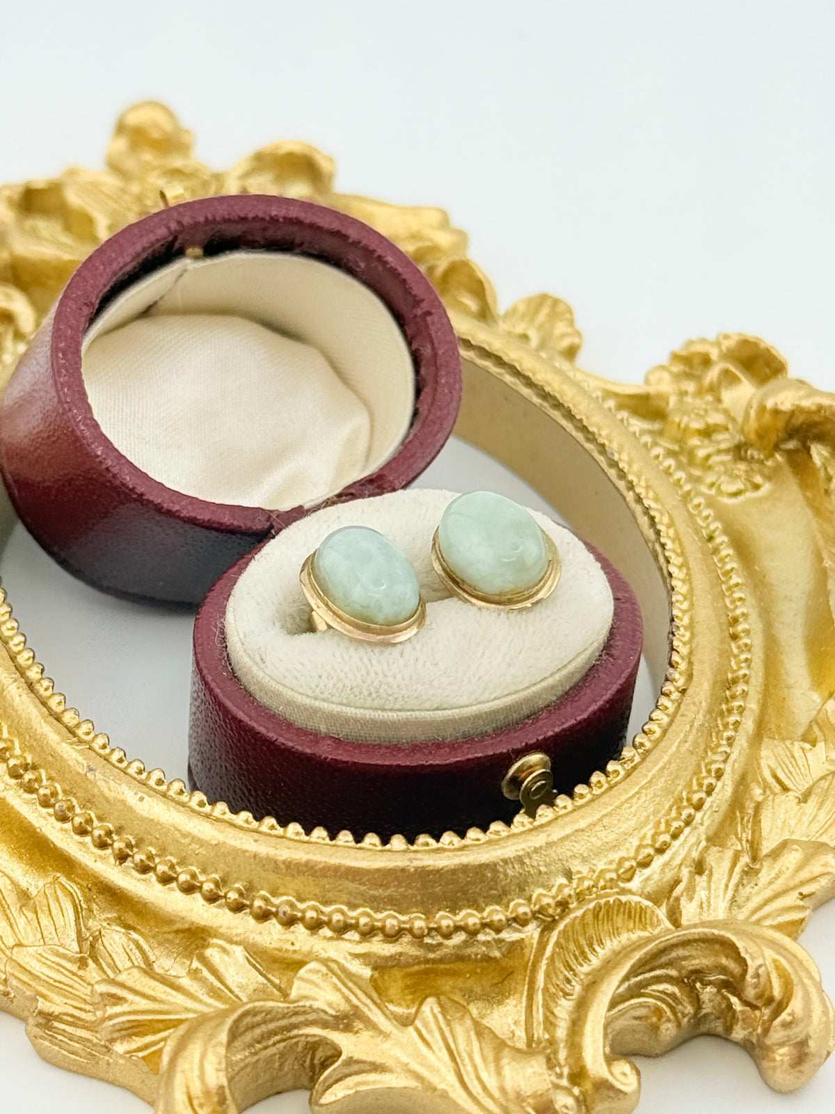 Vintage 9ct Gold Jade Earrings