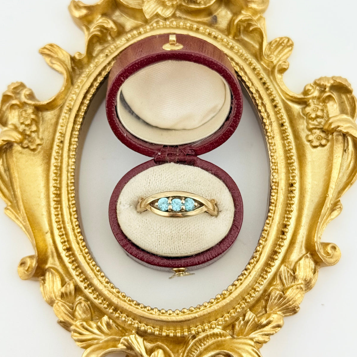 Vintage 9ct Gold Aquamarine Trilogy Ring