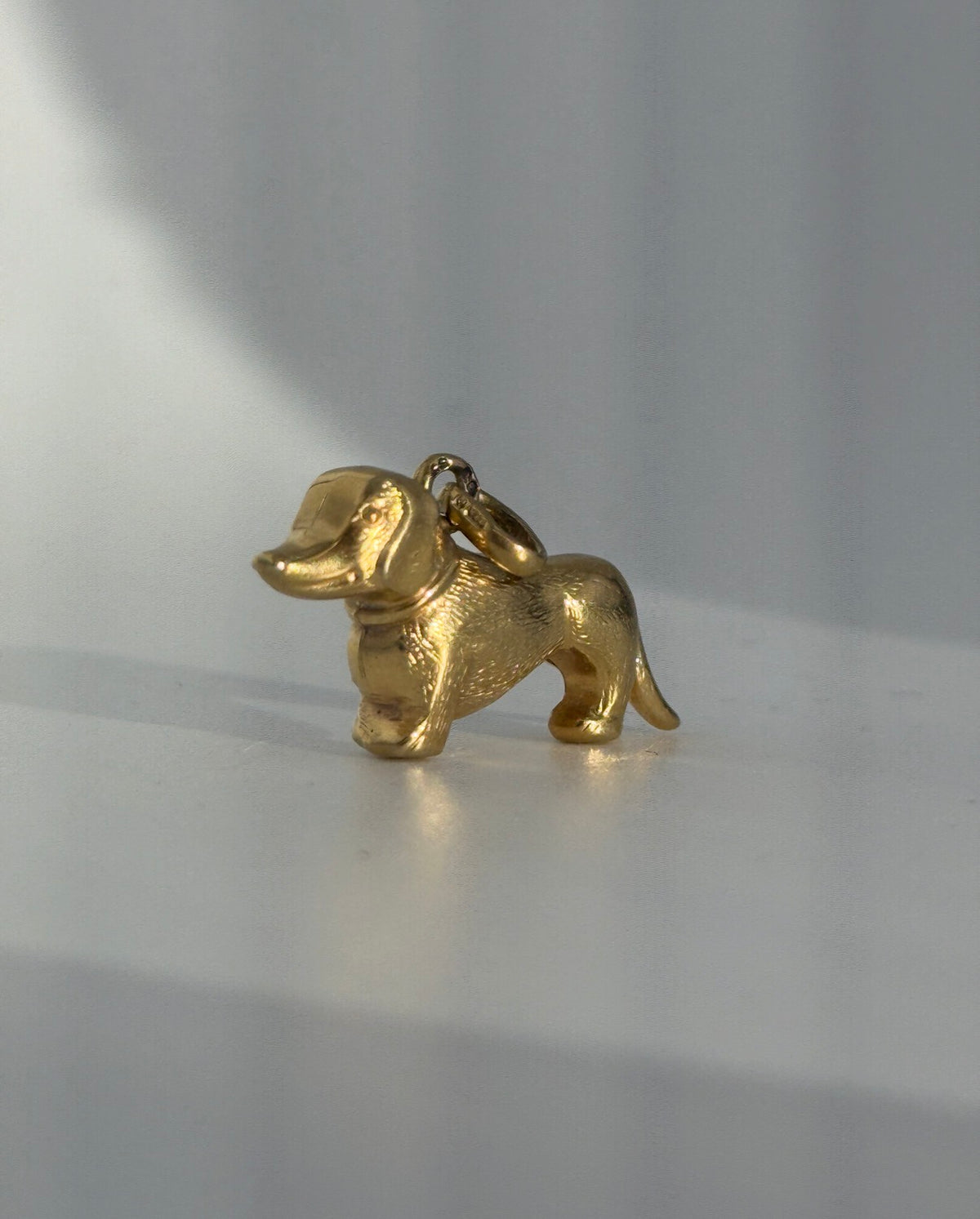 Vintage 9ct Gold Sausage Dog Pendant