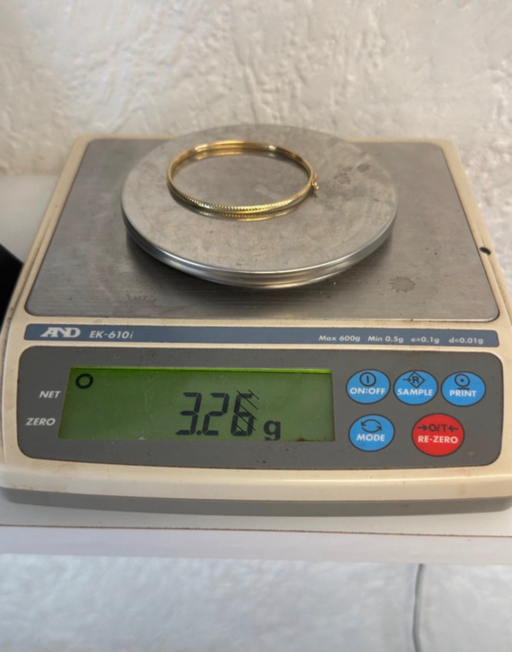 Vintage 9ct Gold Bangle
