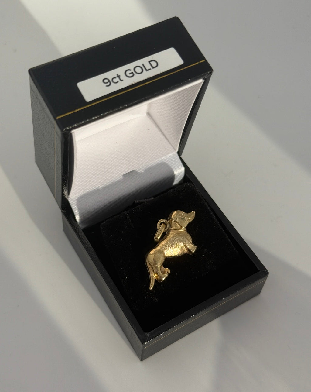 Vintage 9ct Gold Sausage Dog Pendant