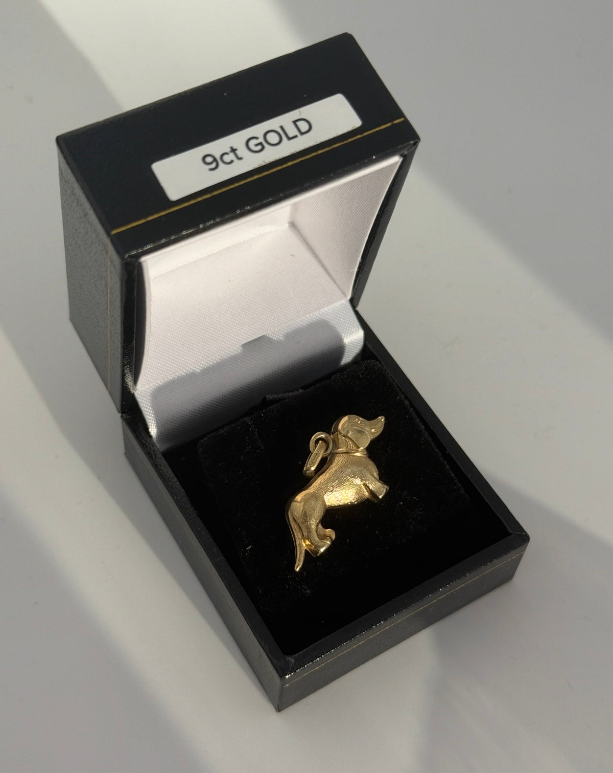Vintage 9ct Gold Sausage Dog Pendant