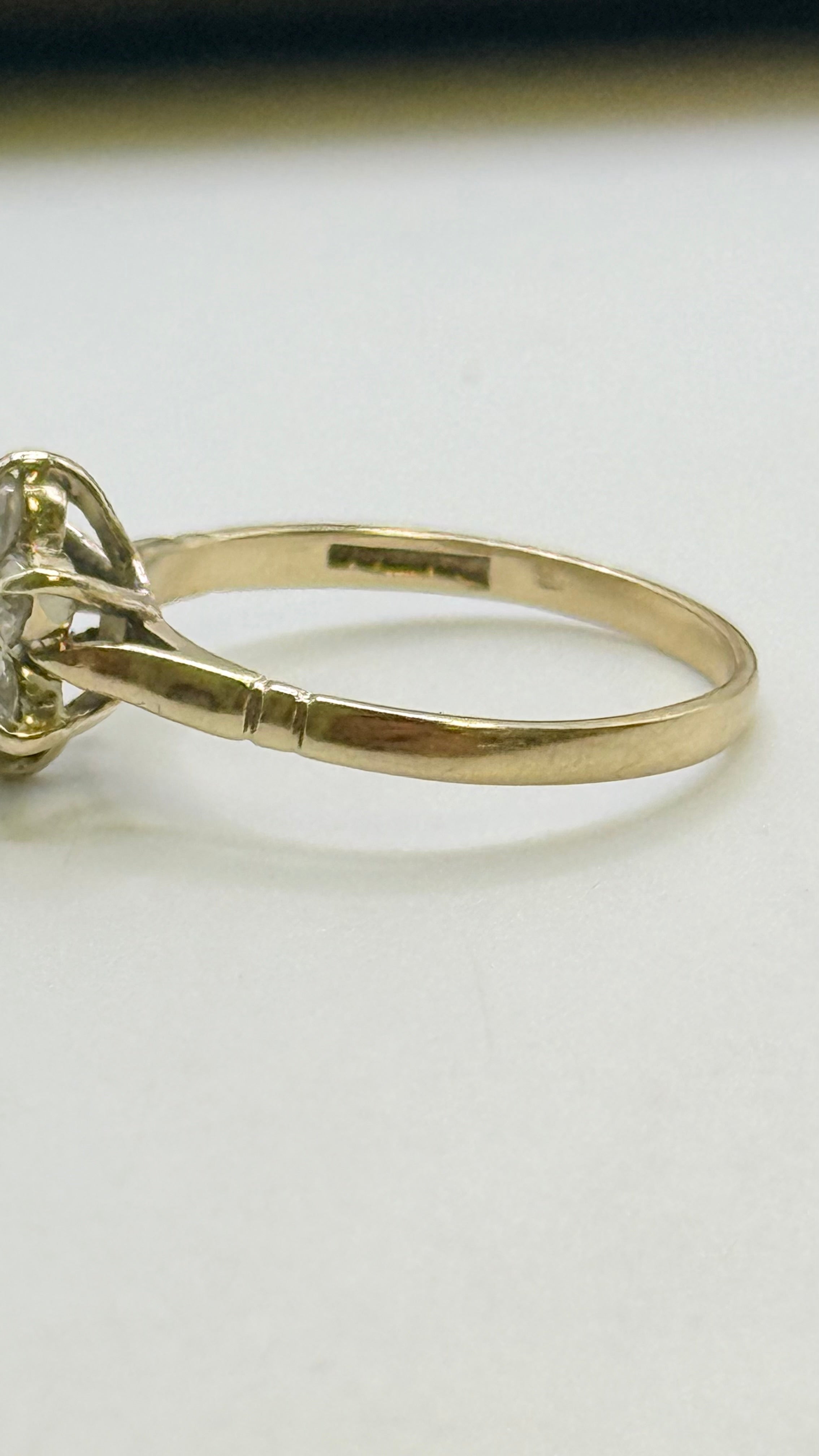 Vintage 9ct Gold Ring