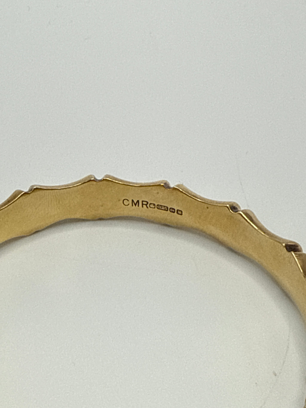 Vintage 9ct Gold Bangle