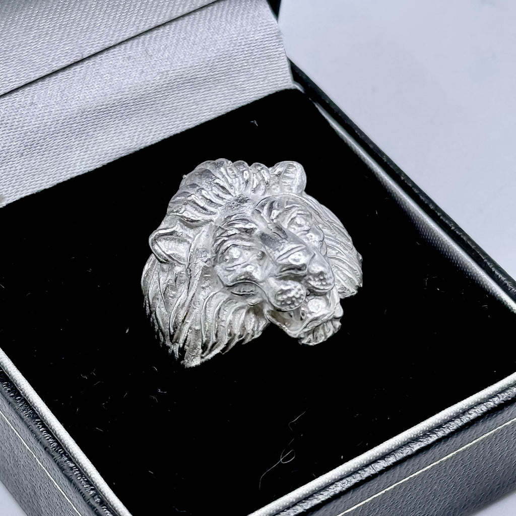 New Handmade Sterling Silver Lion Ring