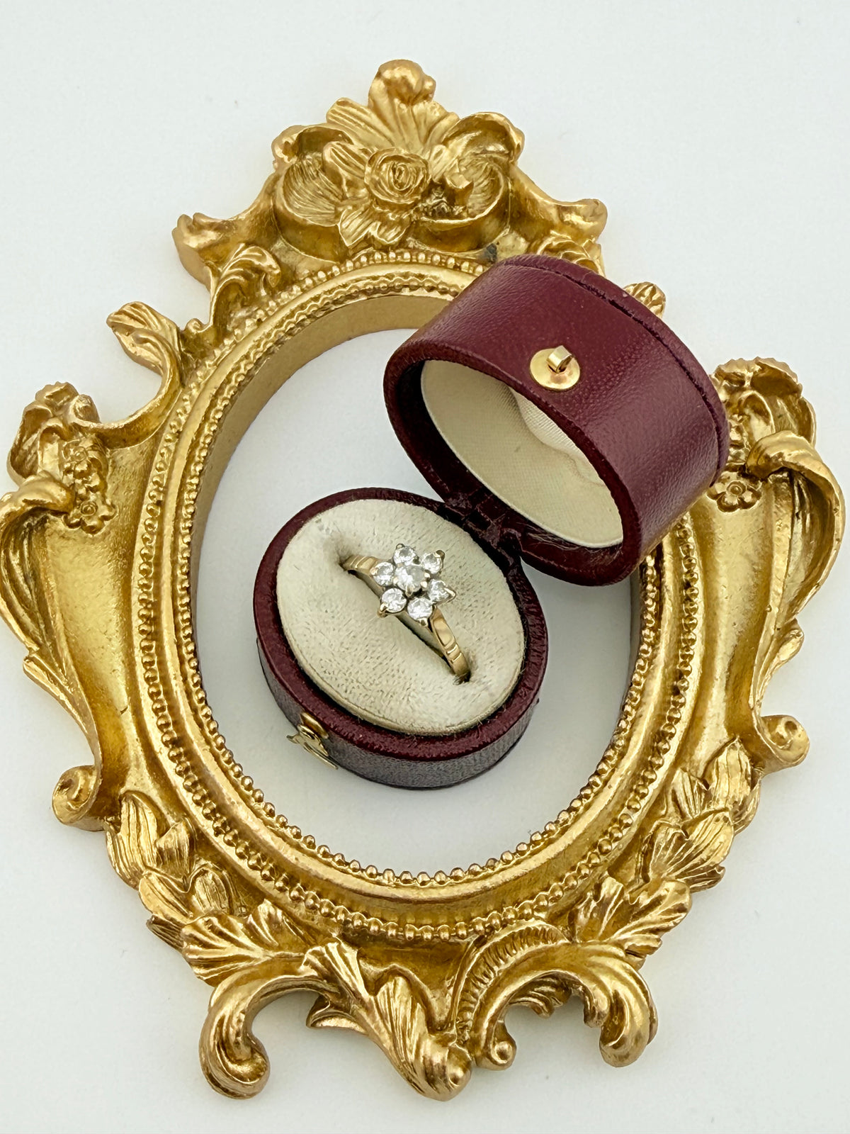 Vintage 9ct Gold Flower Ring