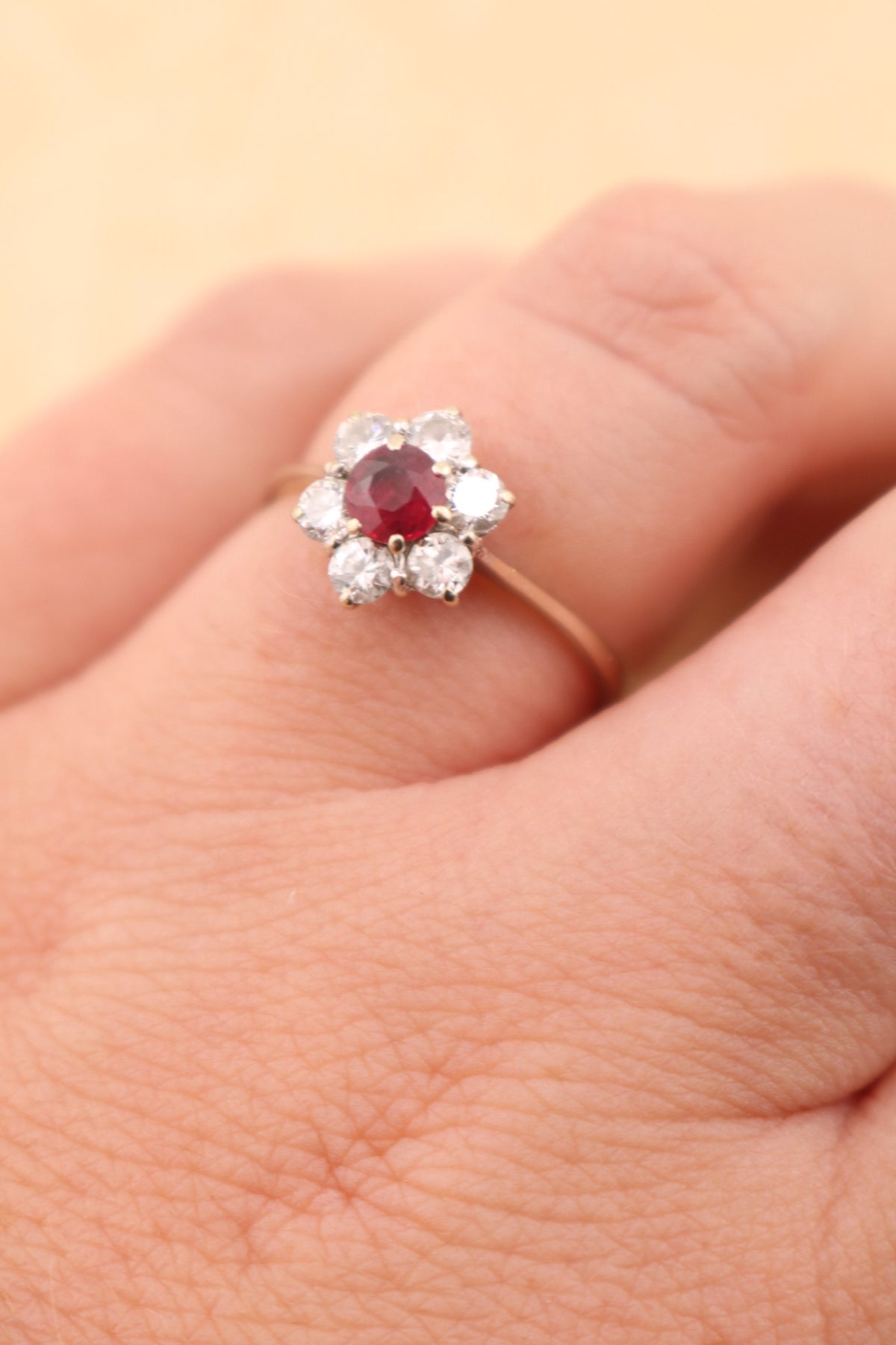 Vintage 18ct Gold Ruby & Diamond Ring