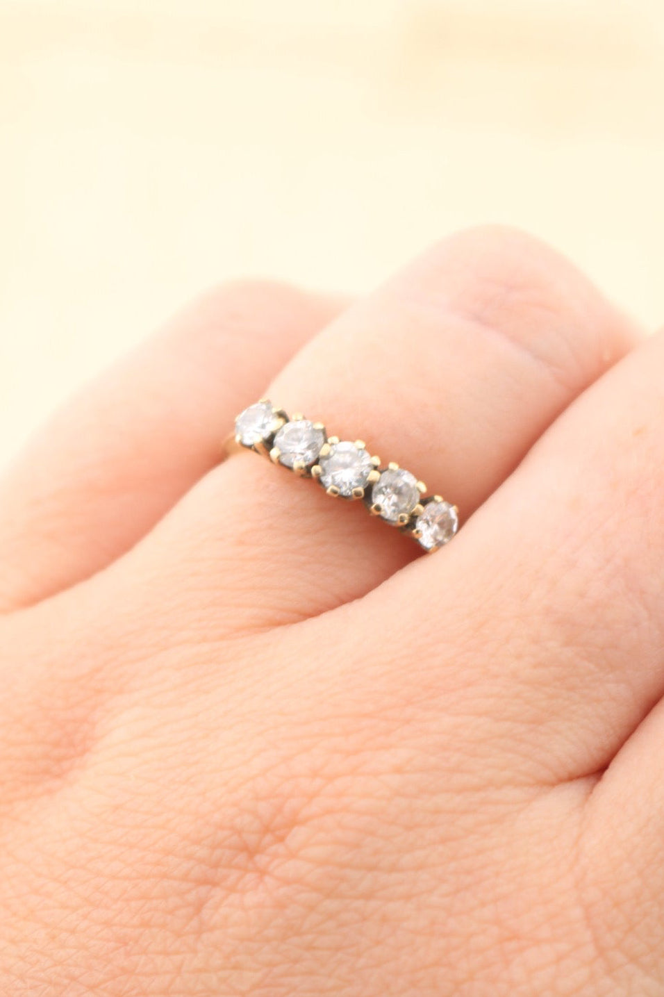 Vintage 9ct Gold Cubic Zirconia Ring