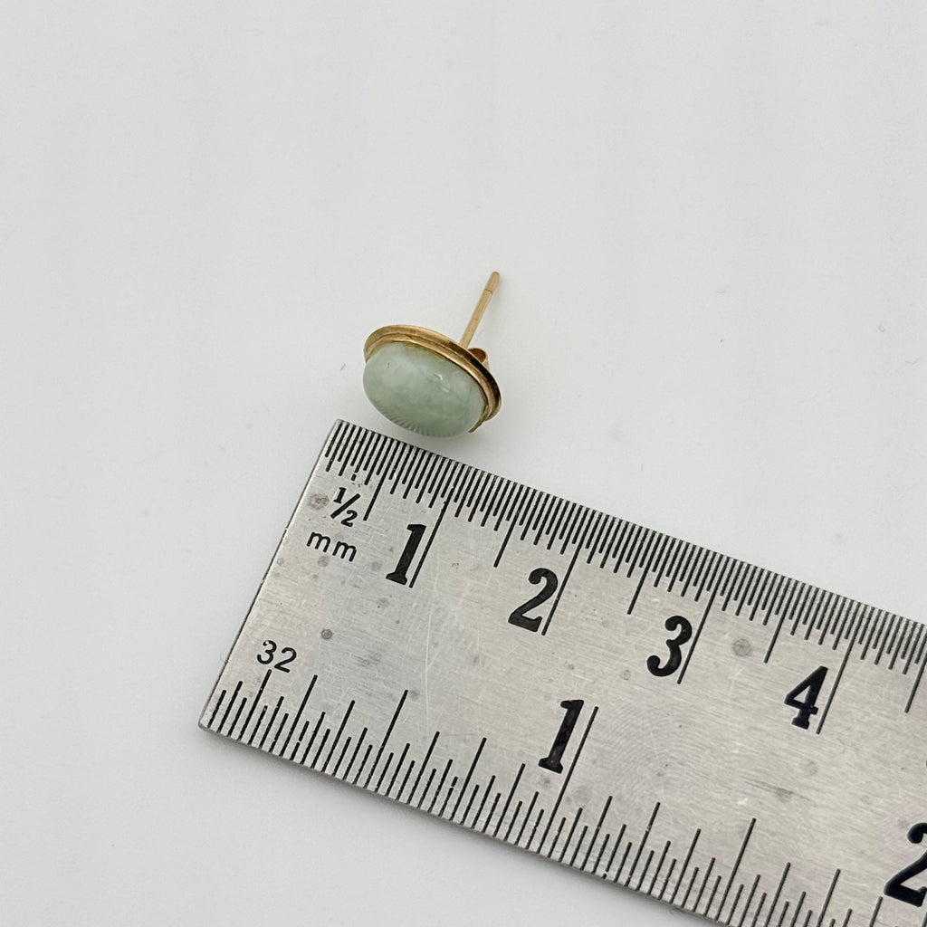 Vintage 9ct Gold Jade Earrings