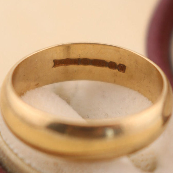 Vintage 9ct Gold Wedding Band