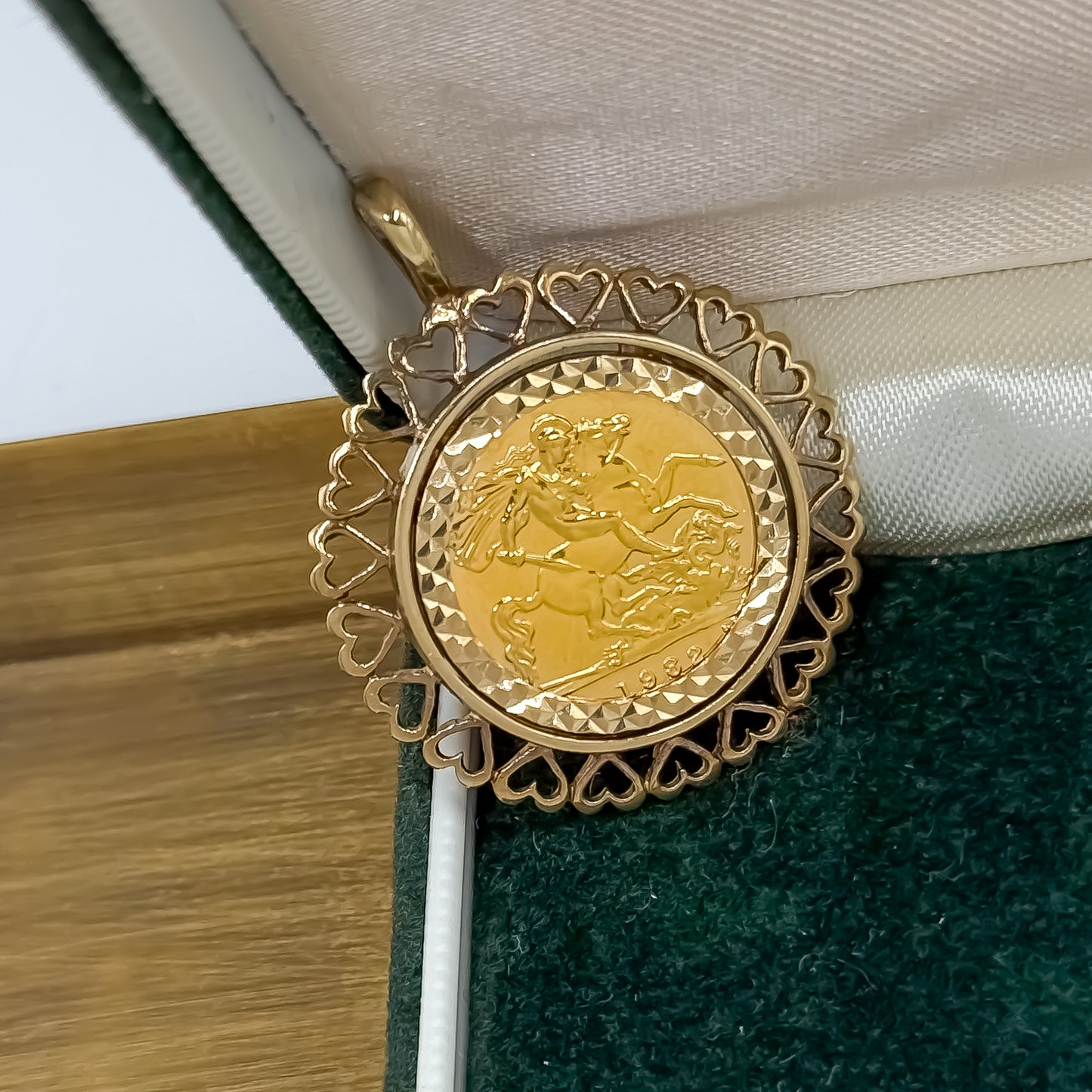 Vintage 1982 Half Sovereign Heart Mount Pendant