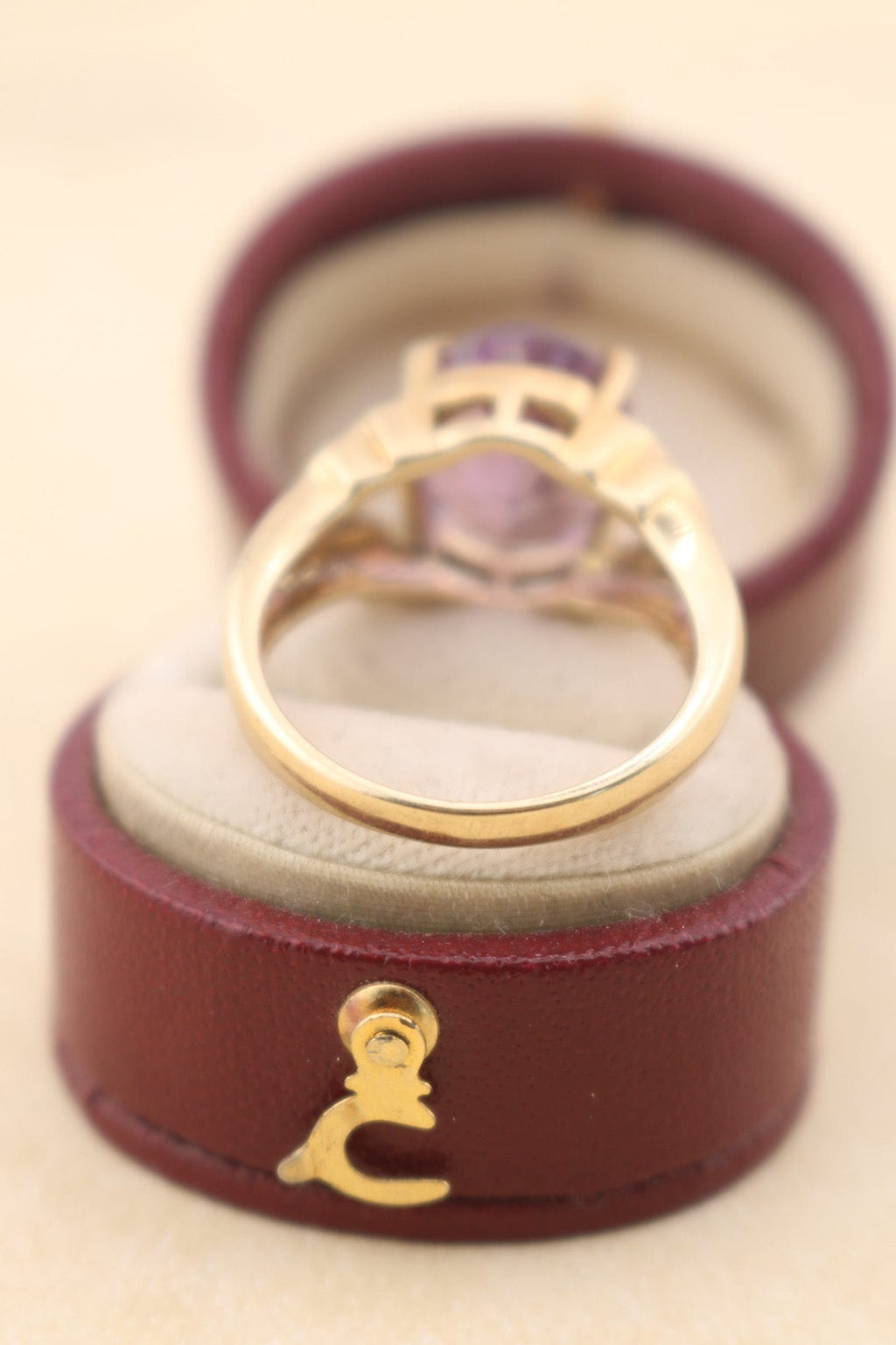 Vintage 9ct Gold AmethystRing