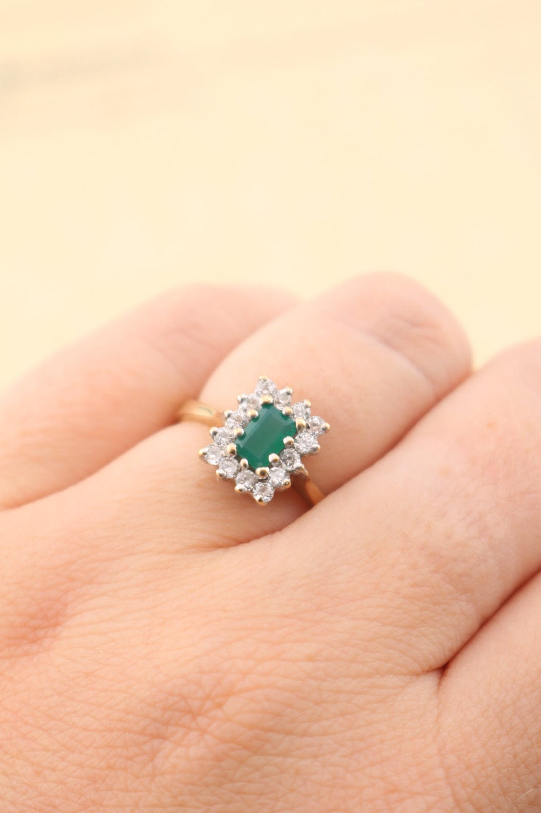 Vintage 9ct Gold Emerald Ring
