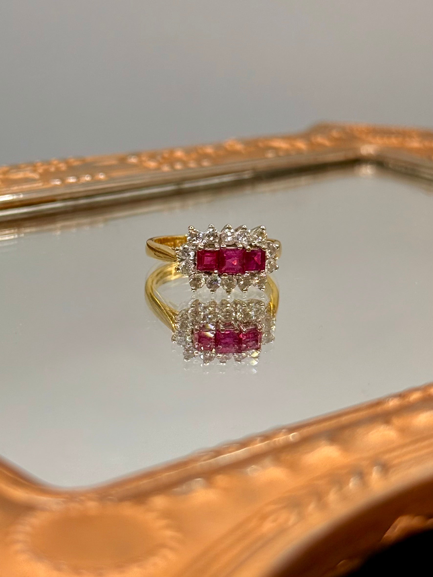 Vintage 18ct Gold Ruby & Diamond Ring