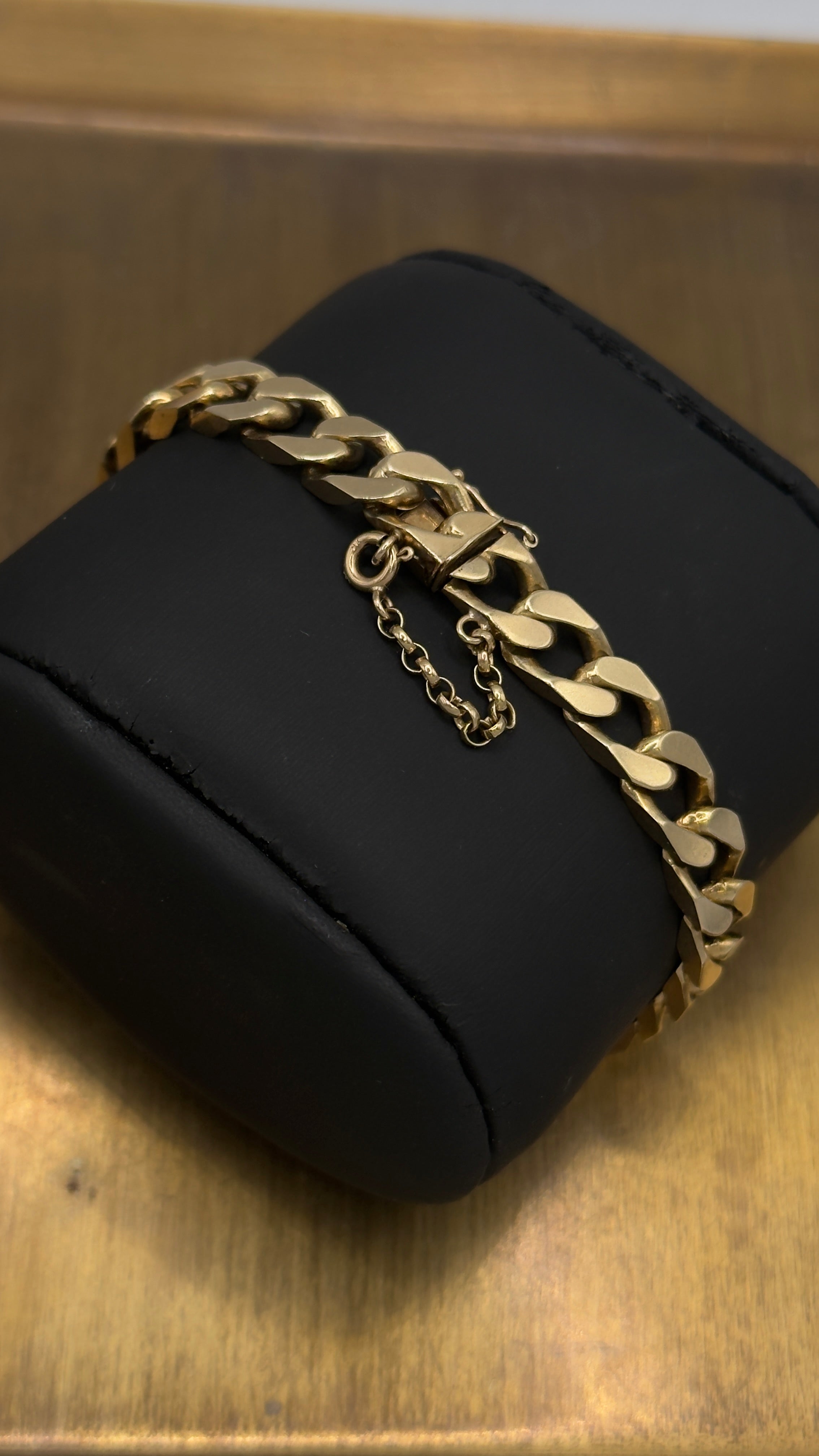 Vintage 9ct Gold Heavy Curb Bracelet with Safety Chain