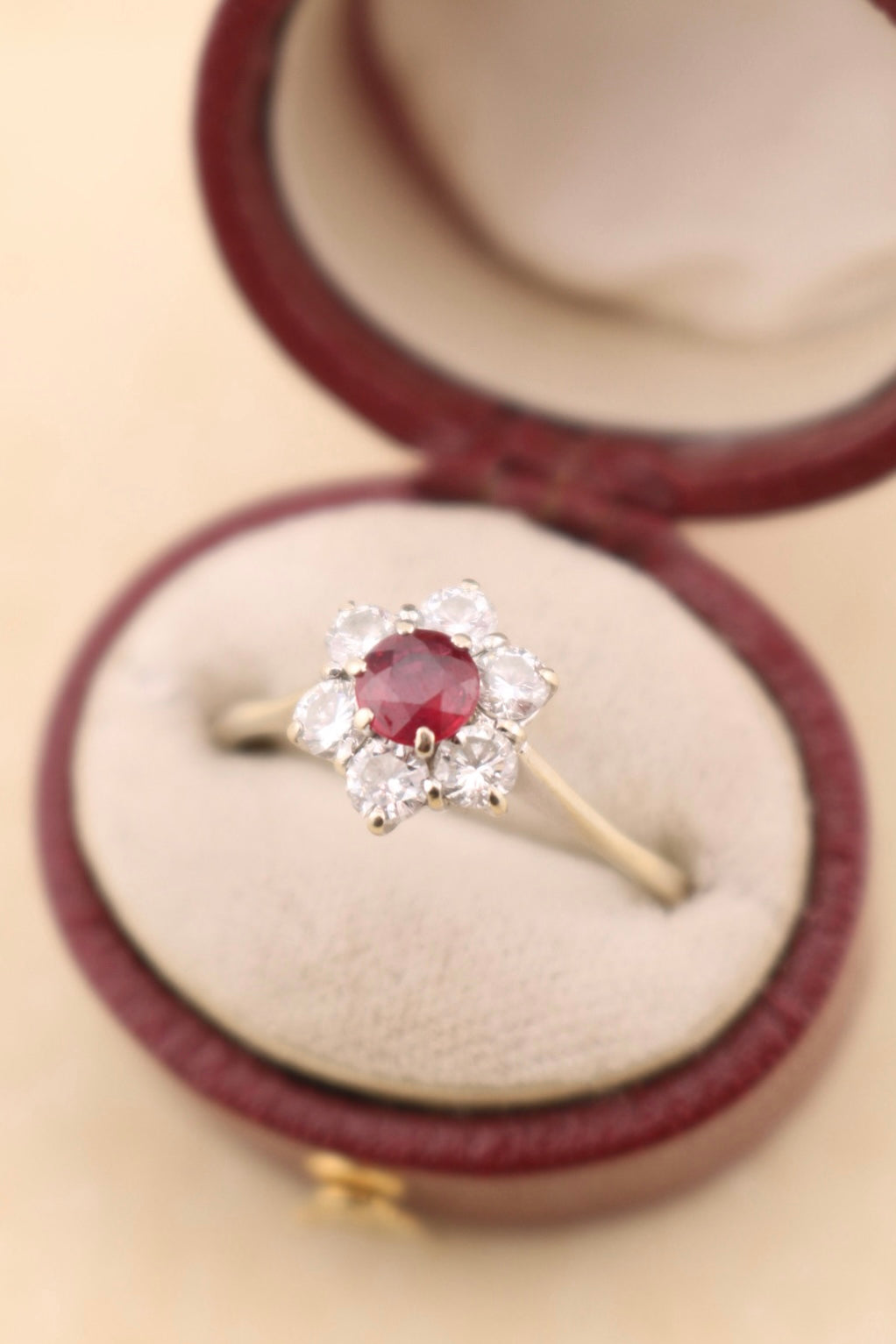 Vintage 18ct Gold Ruby & Diamond Ring