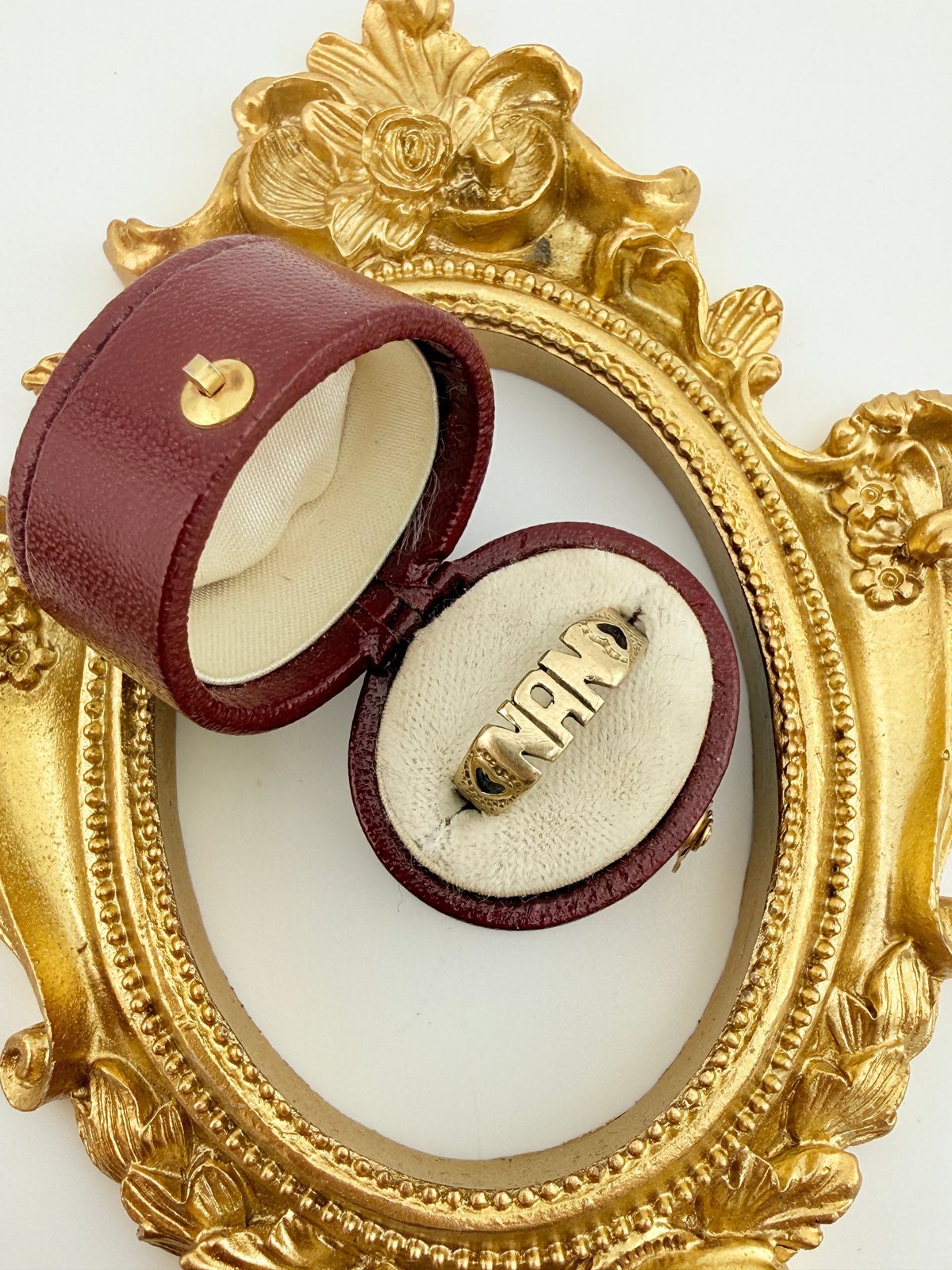 Vintage 9ct Gold NAN Ring