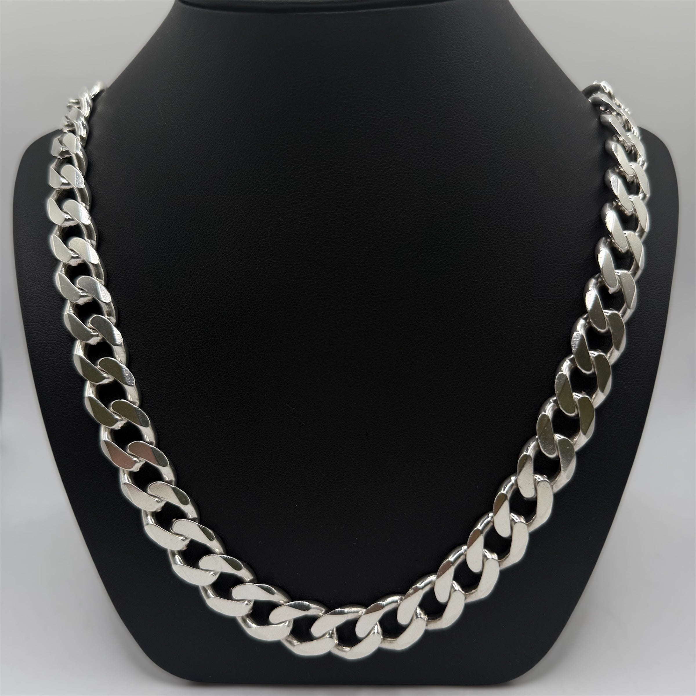 Vintage Men’s Solid Sterling Silver Curb Chain