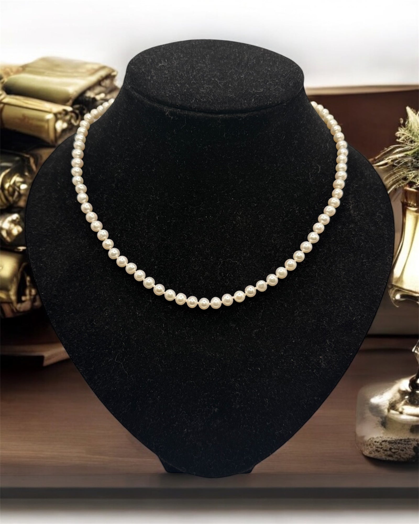 Vintage Pearl Necklace
