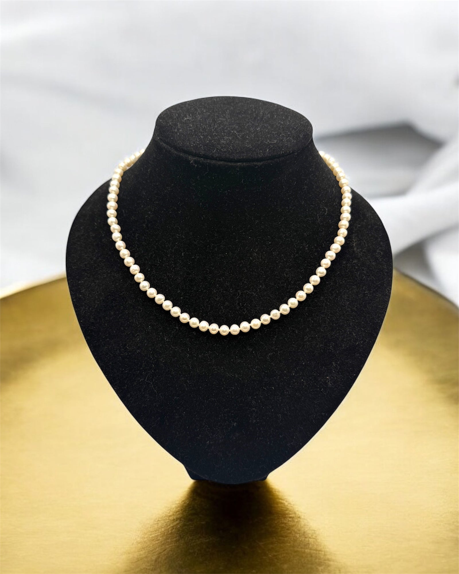 Vintage Pearl Necklace