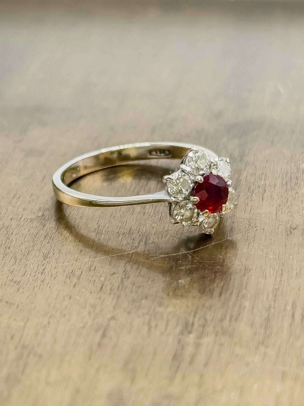 Vintage 18ct White Gold Ruby & Diamond Ring
