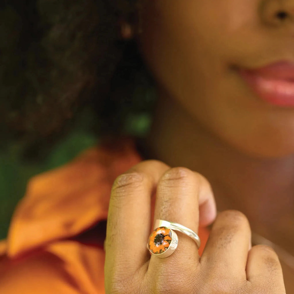 Sunflower jewellery by  Shrieking Violet® Sterling silver adjustable ring with a real flower. Ideal gift for a special friend, mum, wife